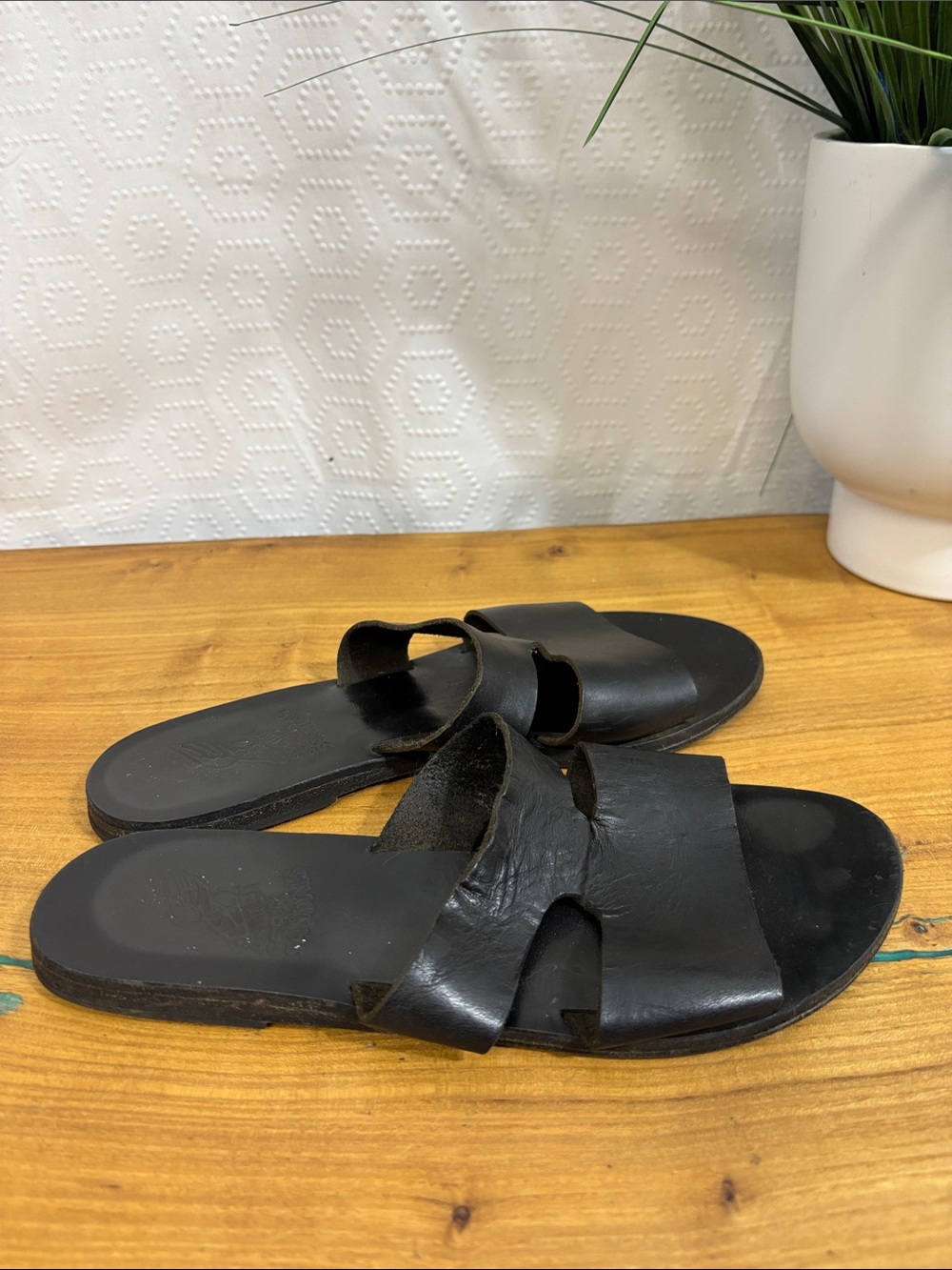 ancient greek sandals black size 39